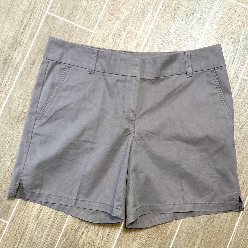 LOFT outlet gray shorts, 6inch inseam, size 8